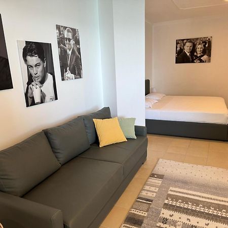 Beachfront Marilyn دراس المظهر الخارجي الصورة