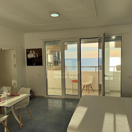 Beachfront Marilyn دراس المظهر الخارجي الصورة