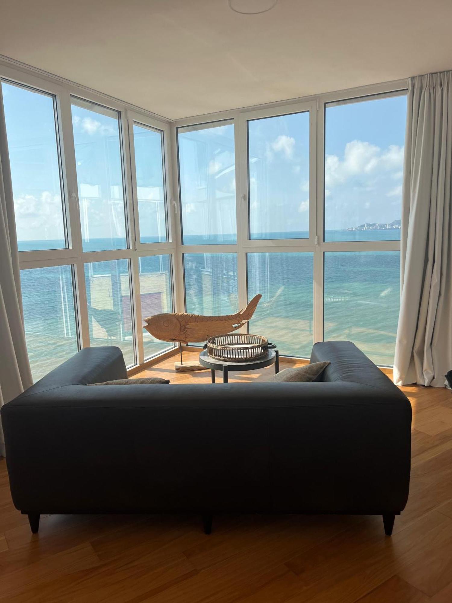 Beachfront Marilyn دراس المظهر الخارجي الصورة